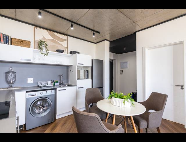 1 BEDROOM APARTMENT FOR SALE IN CENTURY CITY